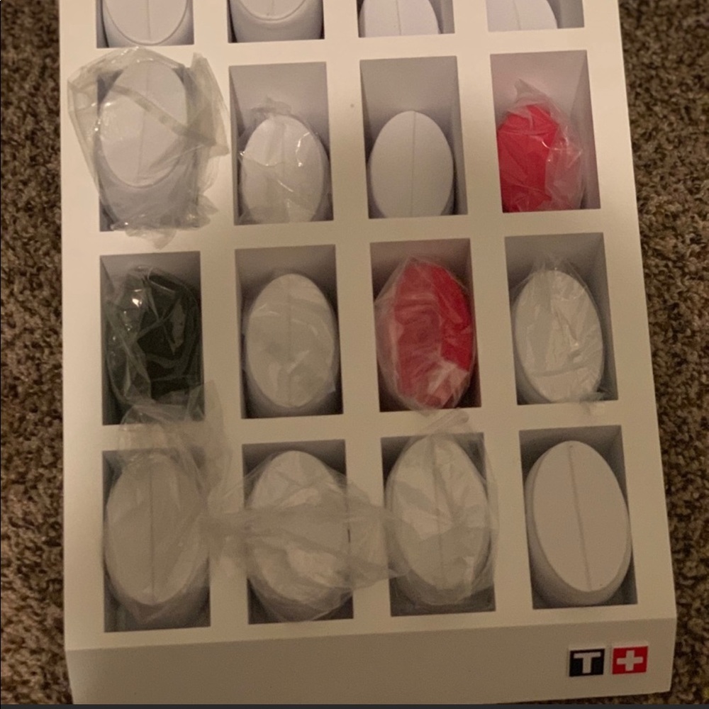 TISSOT WATCH DISPLAY CASE